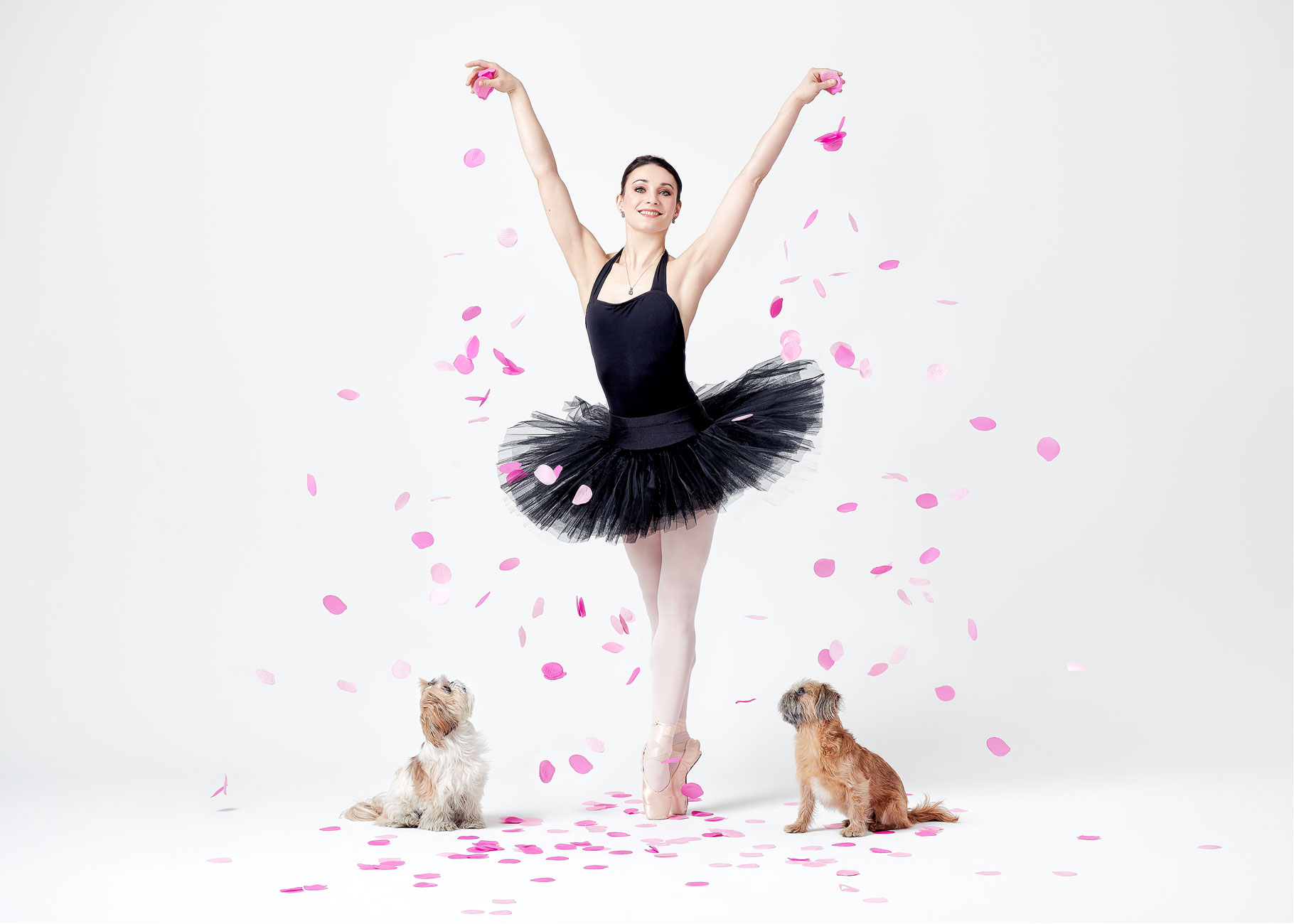 Dancers_and_Dogs_07