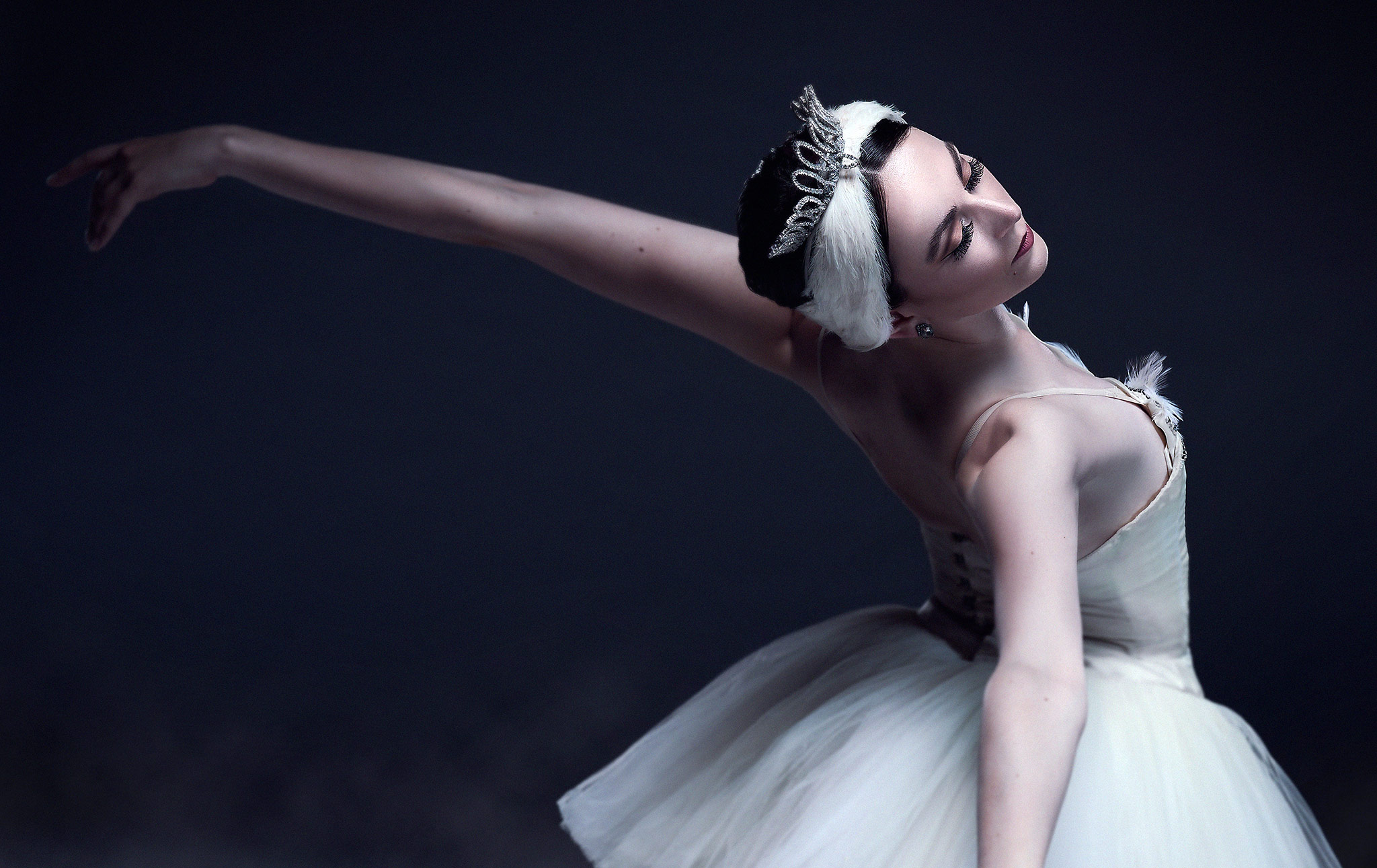 Swan-Lake-Ballet-Marketing-Dark